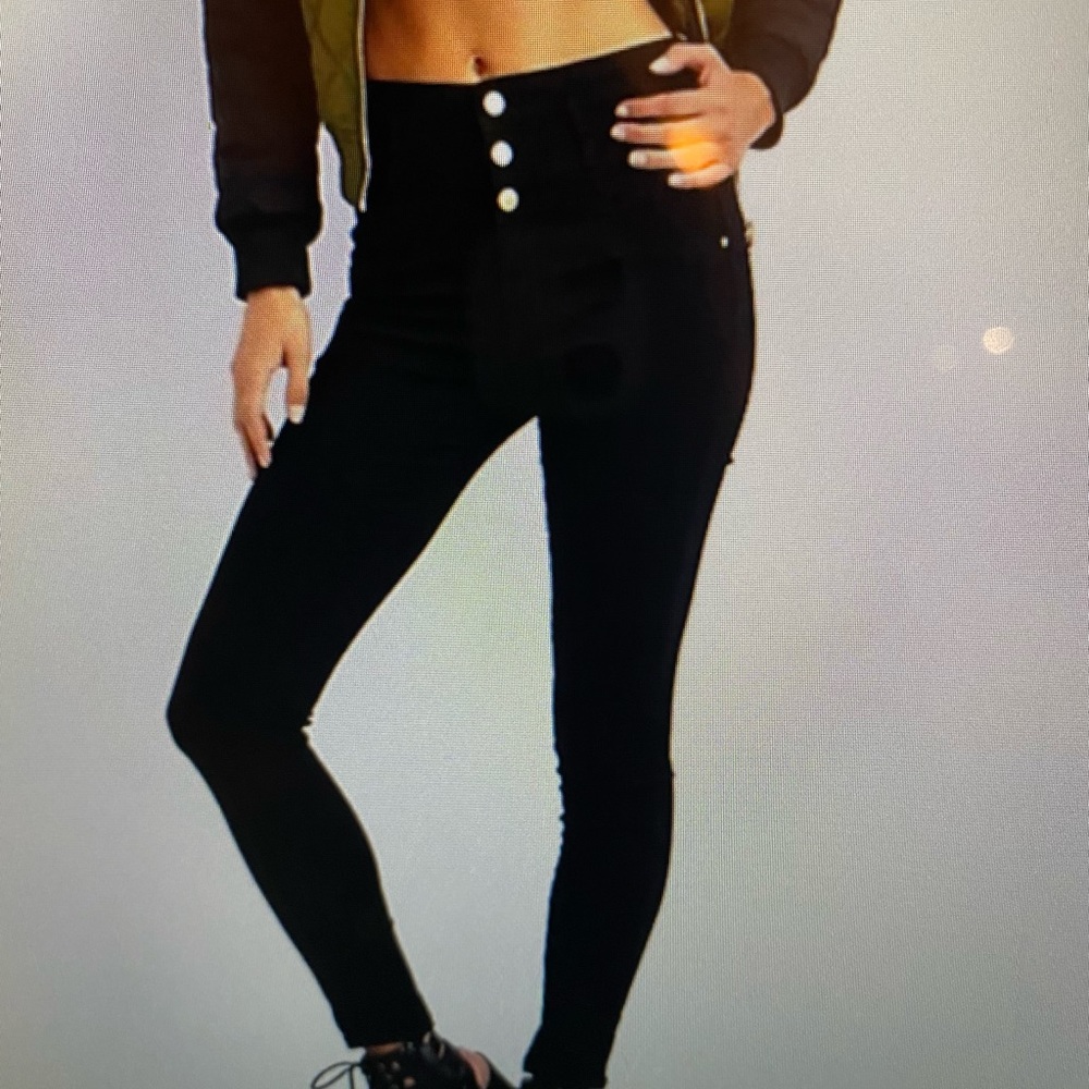 VGW-Refuge black high waisted jeans
